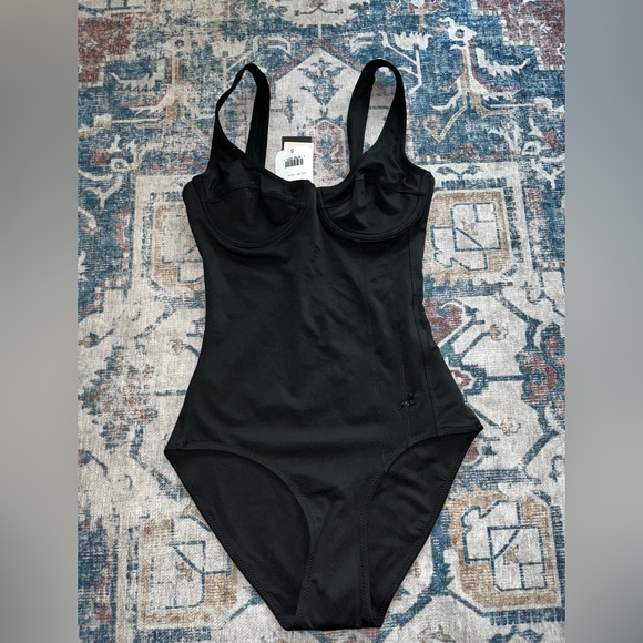 NWT Morgan Lane Daphne One Piece In Noir Swimsuit - Picture 5 of 8